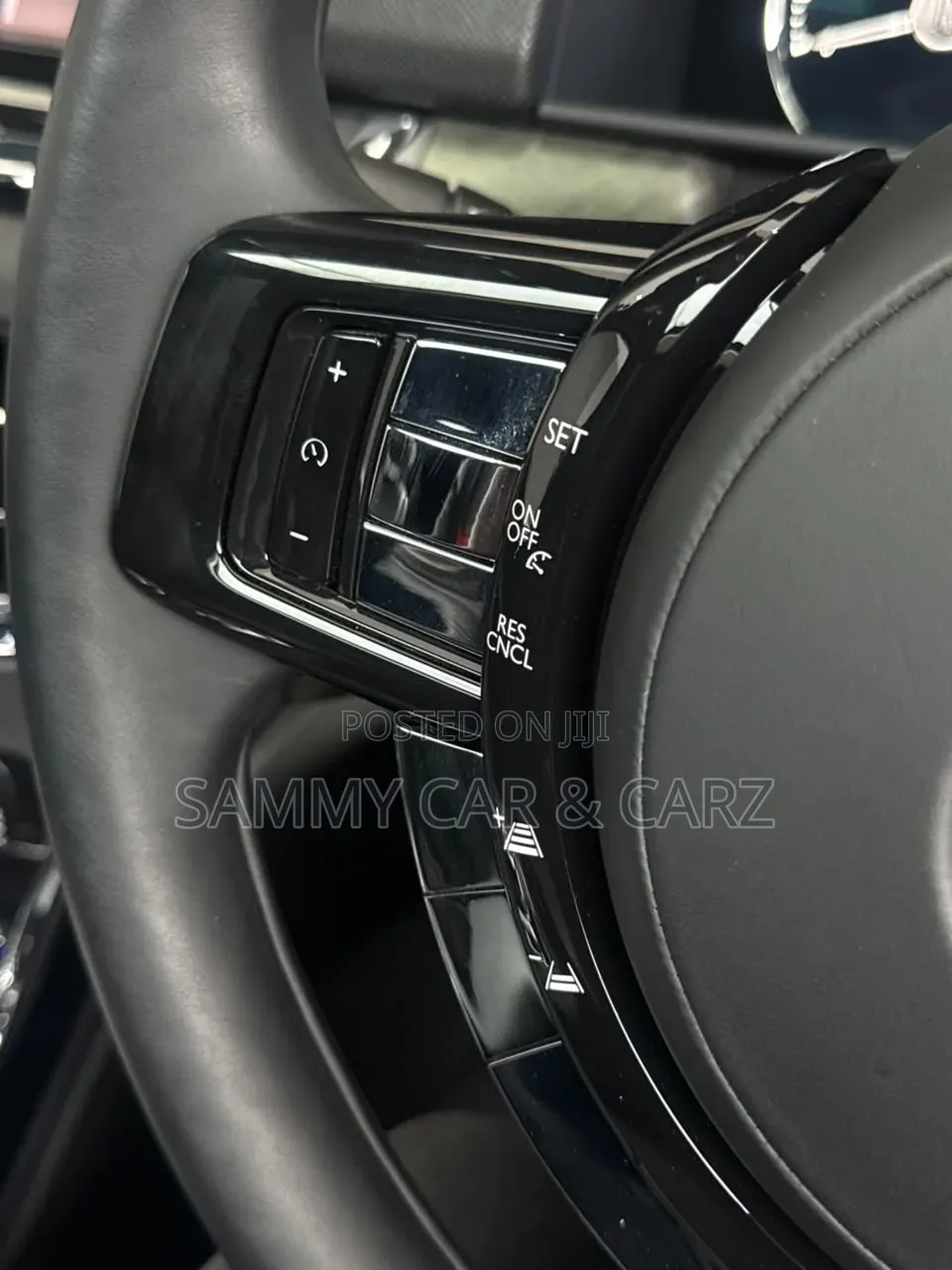 Rolls-Royce Cullinan Base 2019 White