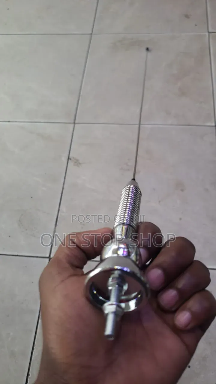 Car Am/Fm Universal Antenna Stainless Steel Spring and Adjustable Ball