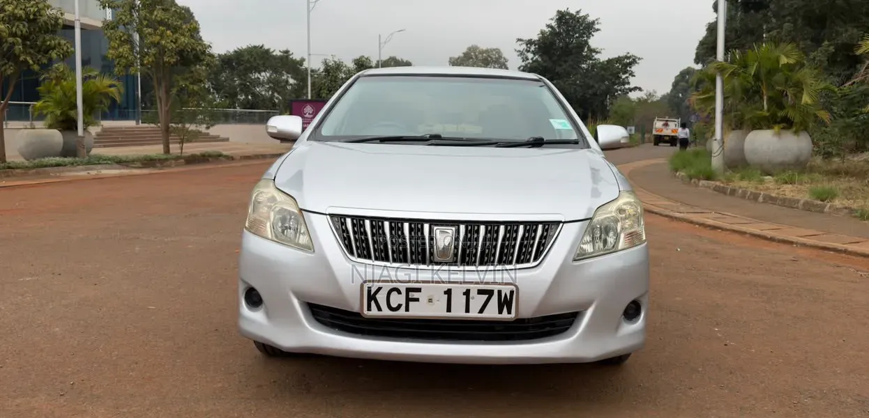 Toyota Premio 2009 Silver