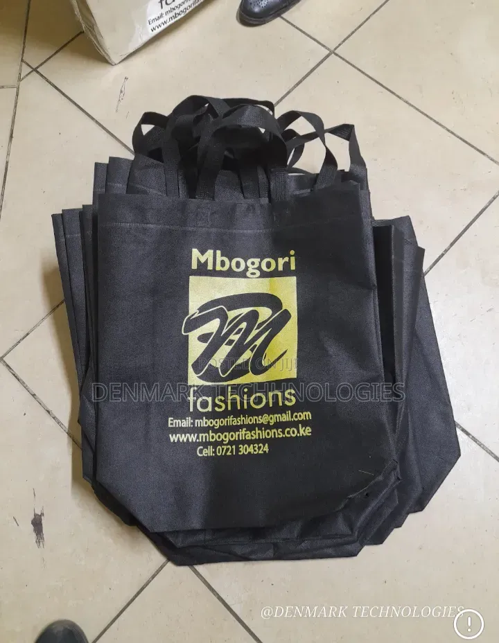 Packing Bags Branding.