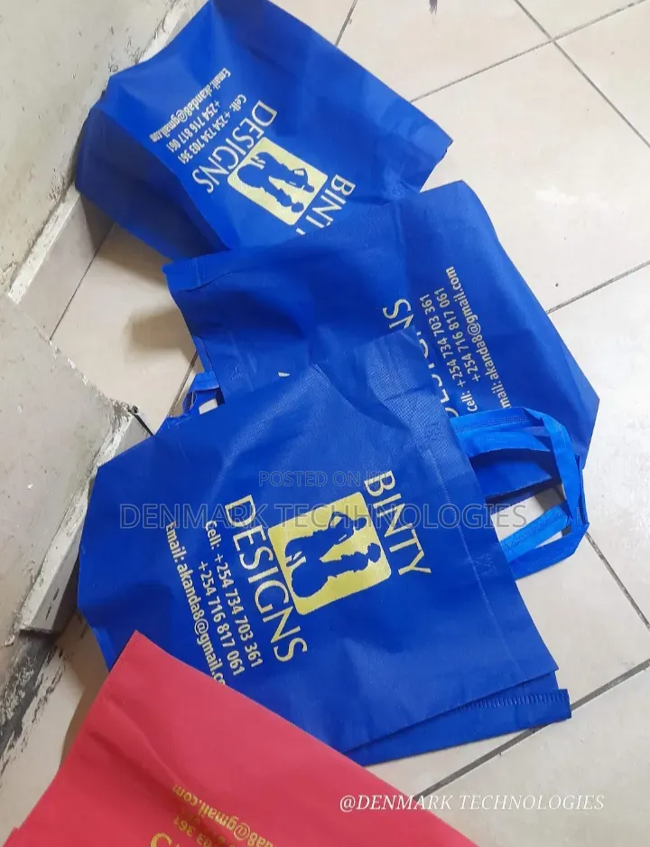 Packing Bags Branding.
