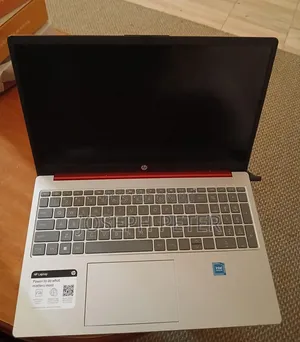 New Laptop HP 15-fd0290ns 8GB Intel Core i5 SSD 128GB