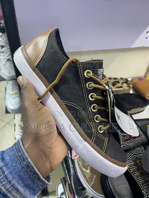 Converse Denim