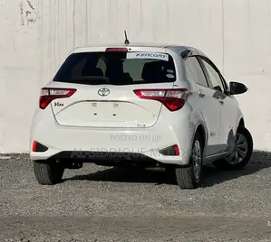 Toyota Vitz 1.3 FWD 5dr 2019 Pearl