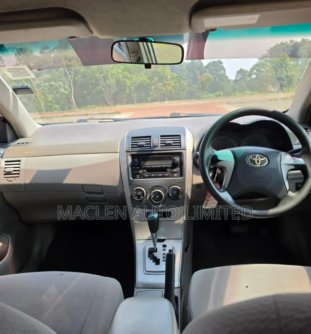Toyota Axio 2010 Silver