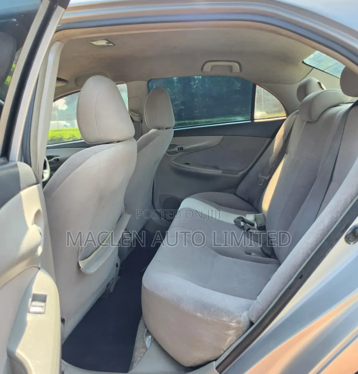 Toyota Axio 2010 Silver