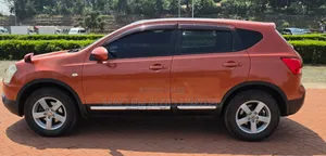 Nissan Dualis 2009 Orange