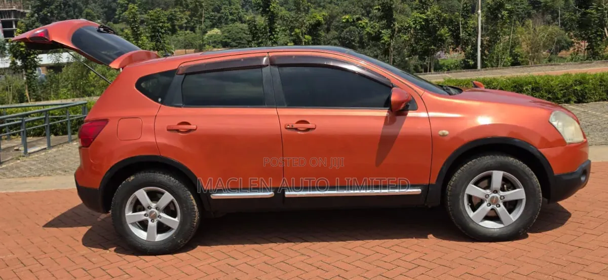 Nissan Dualis 2009 Orange