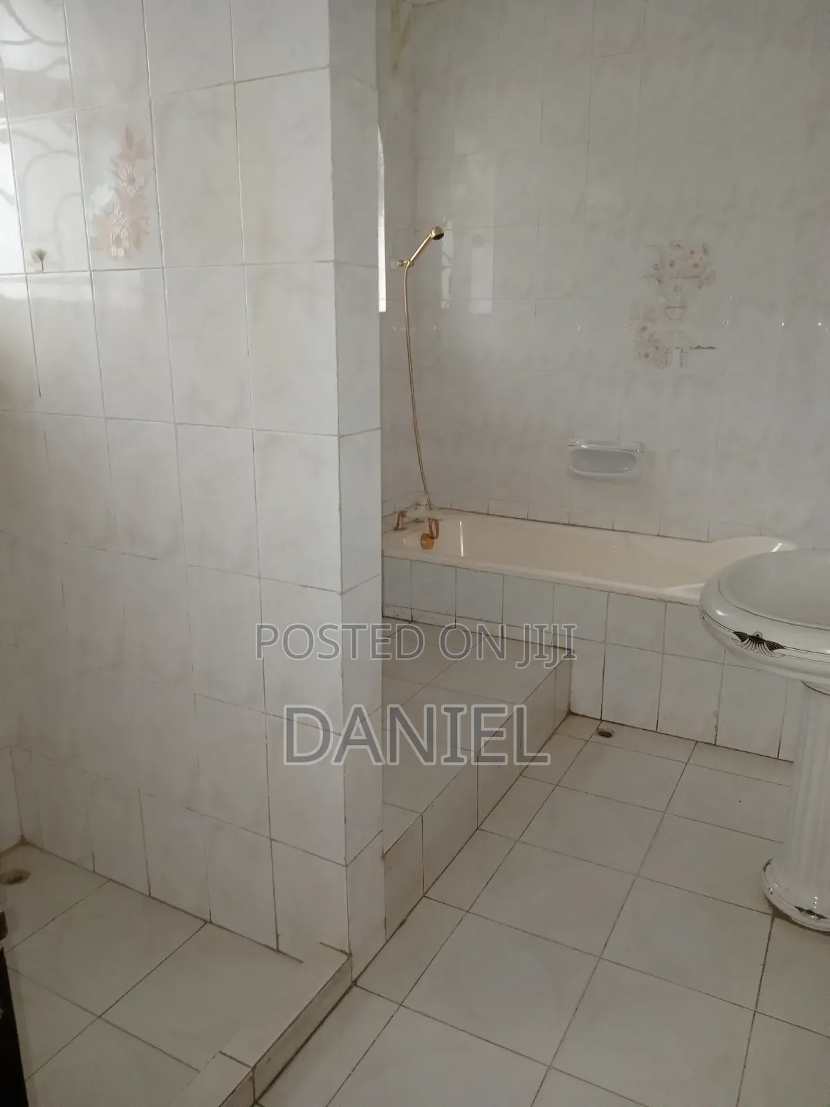 Five Bedroom House to Let in Westlands