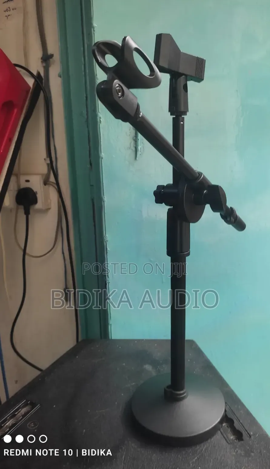 Adjustable Desktop Microphone Stand With Dual Mount Clips