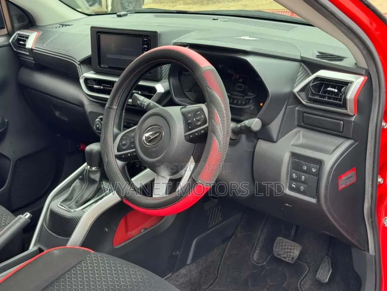 Daihatsu Rocky 2019 Red