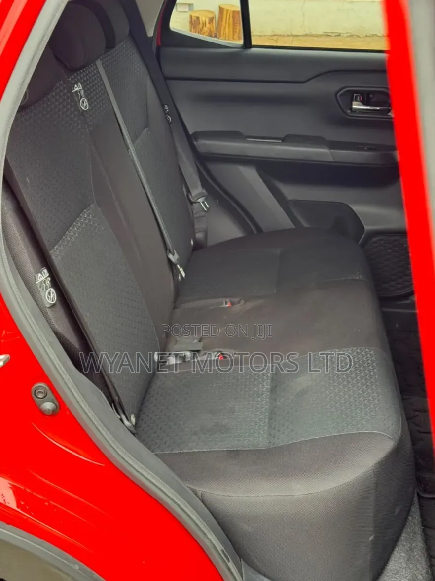 Daihatsu Rocky 2019 Red