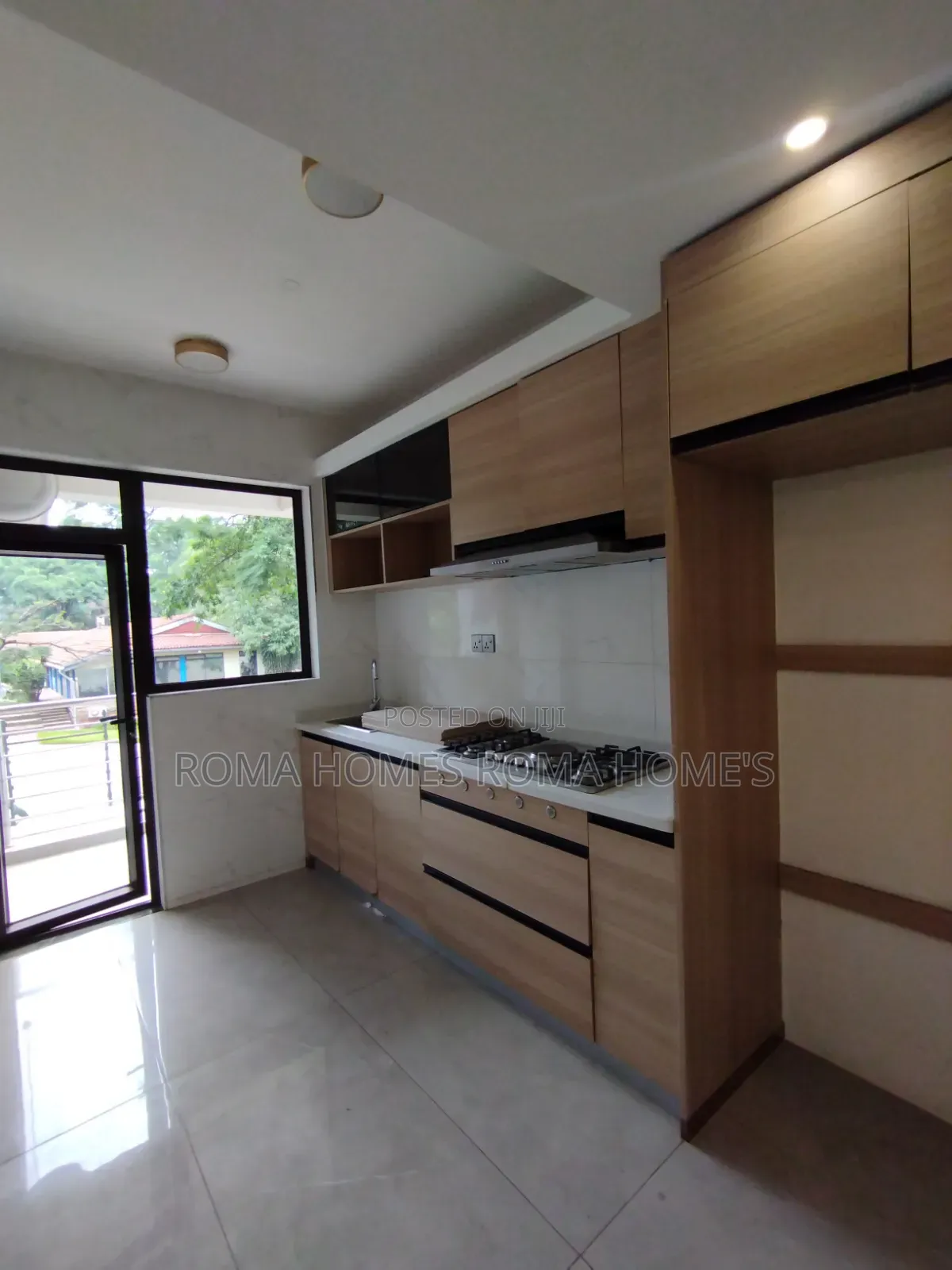 3bdrm Apartment in Riverside for rent