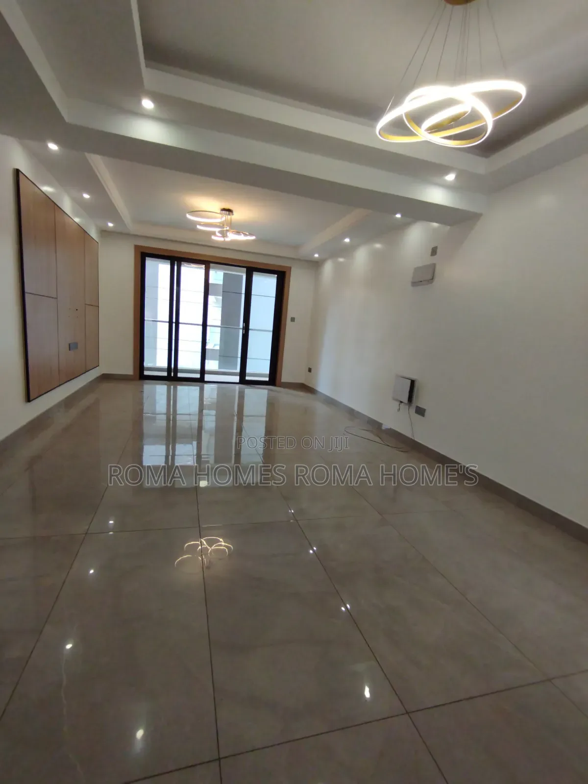 3bdrm Apartment in Riverside for rent