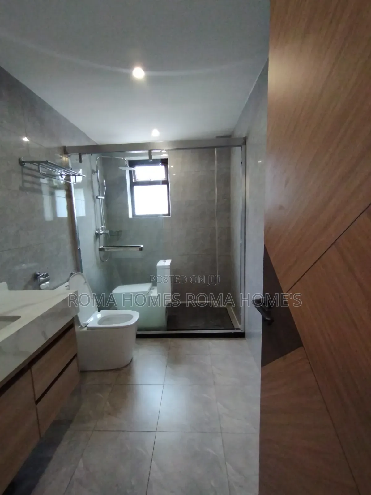 3bdrm Apartment in Riverside for rent