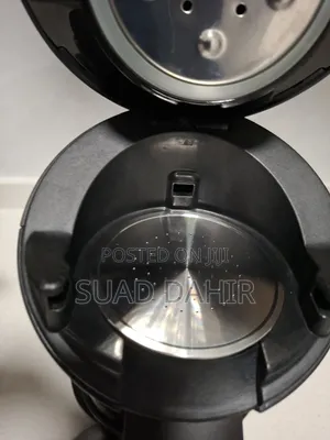 Philips Senseo Coffee Machine + Reusable Steel Pods .