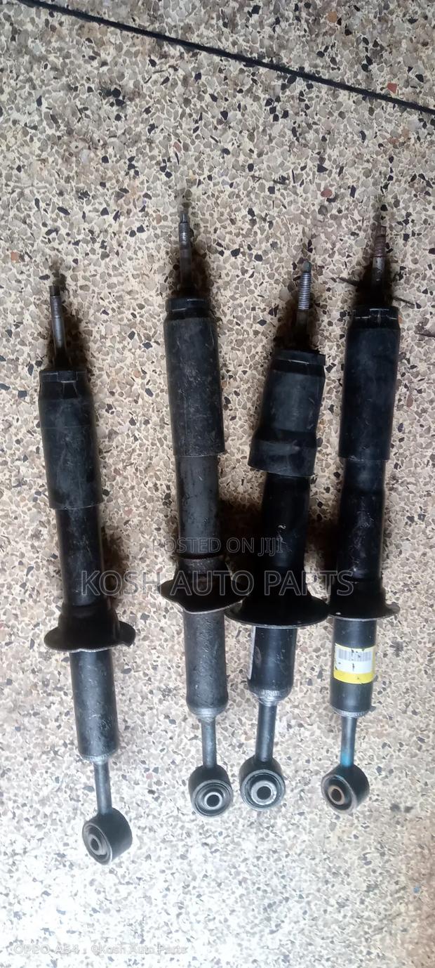 Front Shocks Land Cruiser J120/150