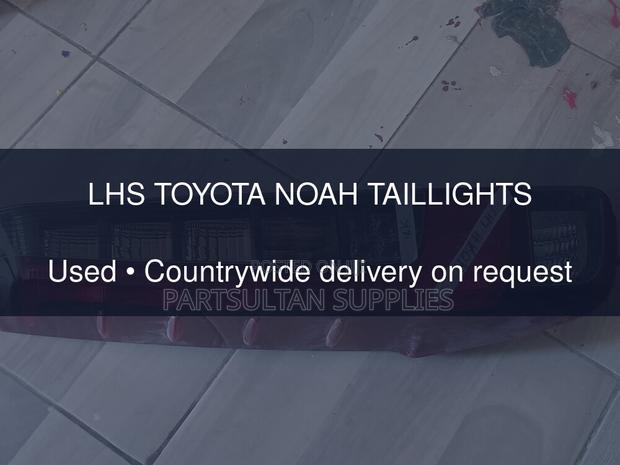 LHS Toyota Noah Taillights - thumbnail 2