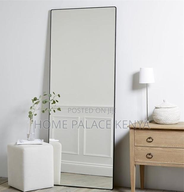 Dressing Mirror: Aluminium Alloy Linear Display Profile Mirror - thumbnail 2
