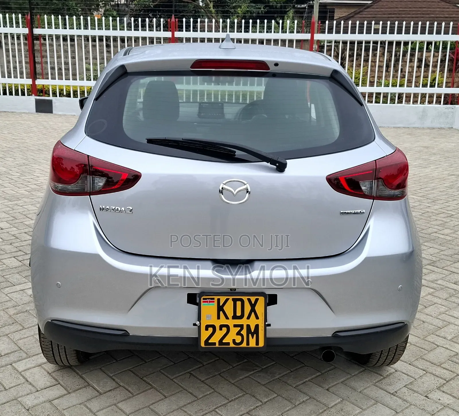 Mazda 2 2019 Silver