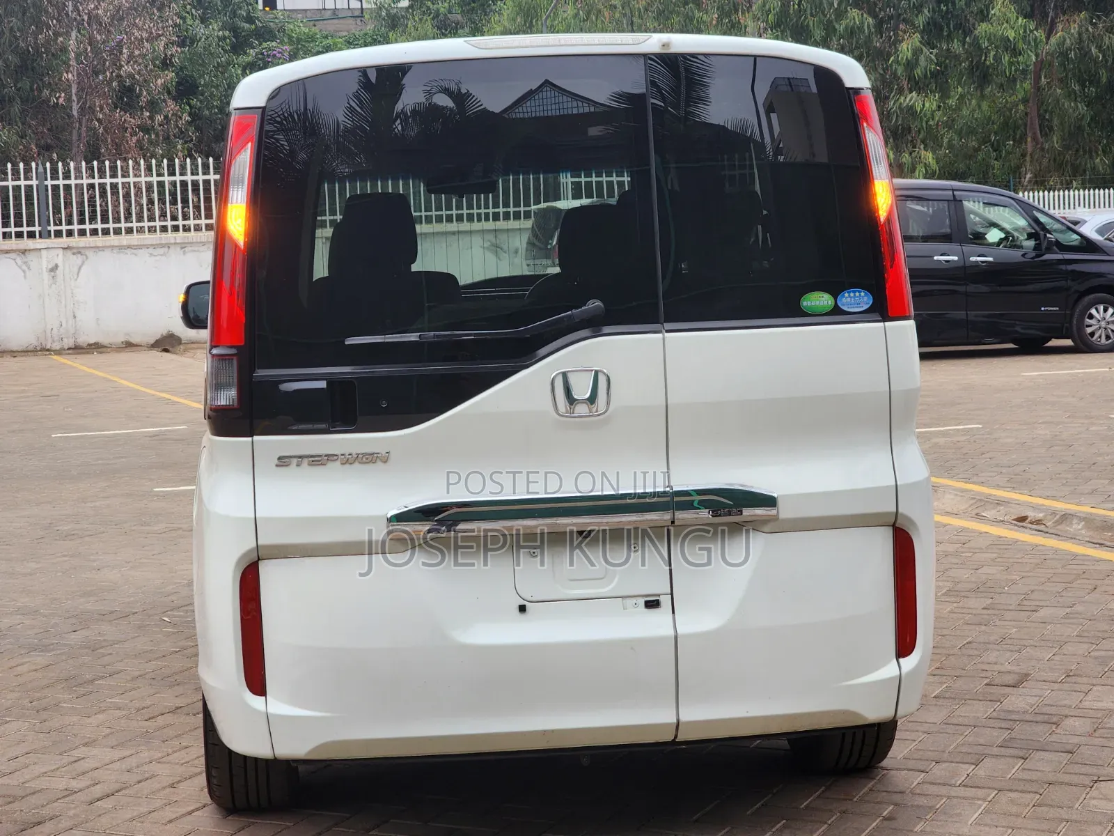Honda Stepwgn 2017 White