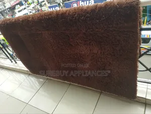 5*8 Plain Color Fluffy Carpet
