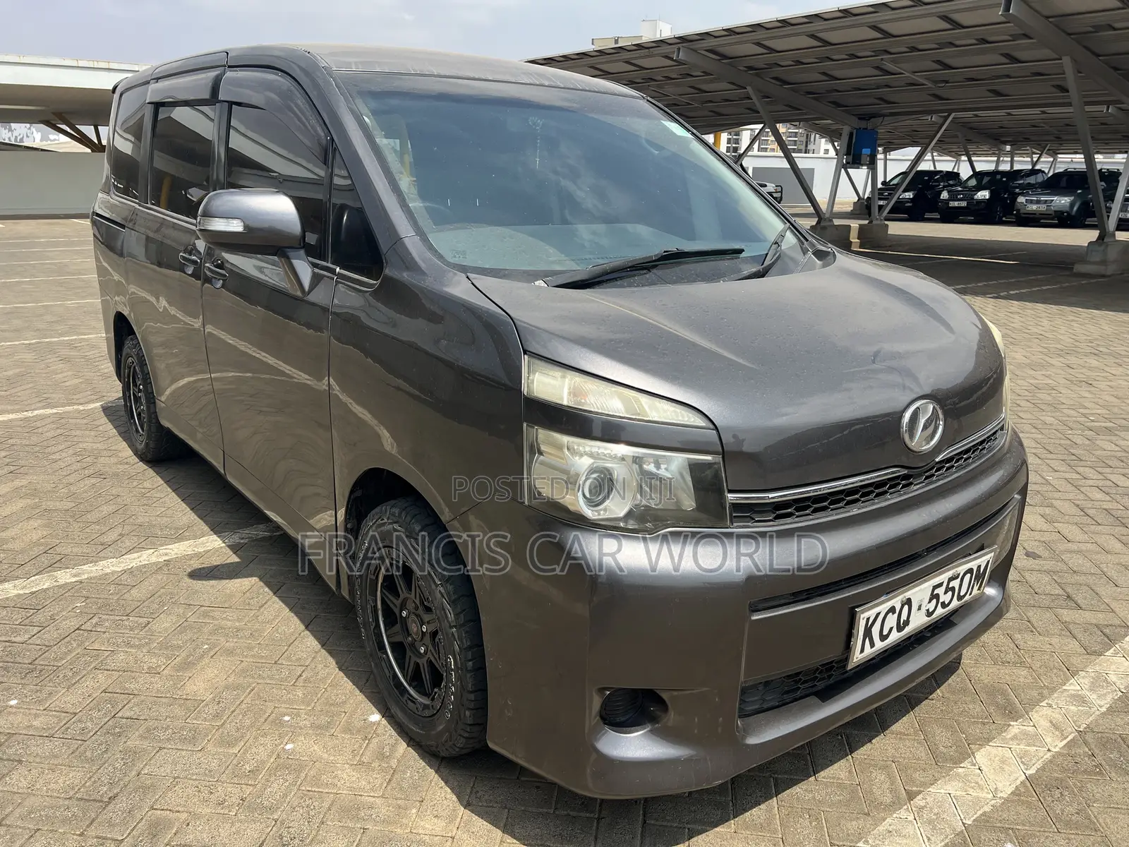 Toyota Voxy 2012 Gray