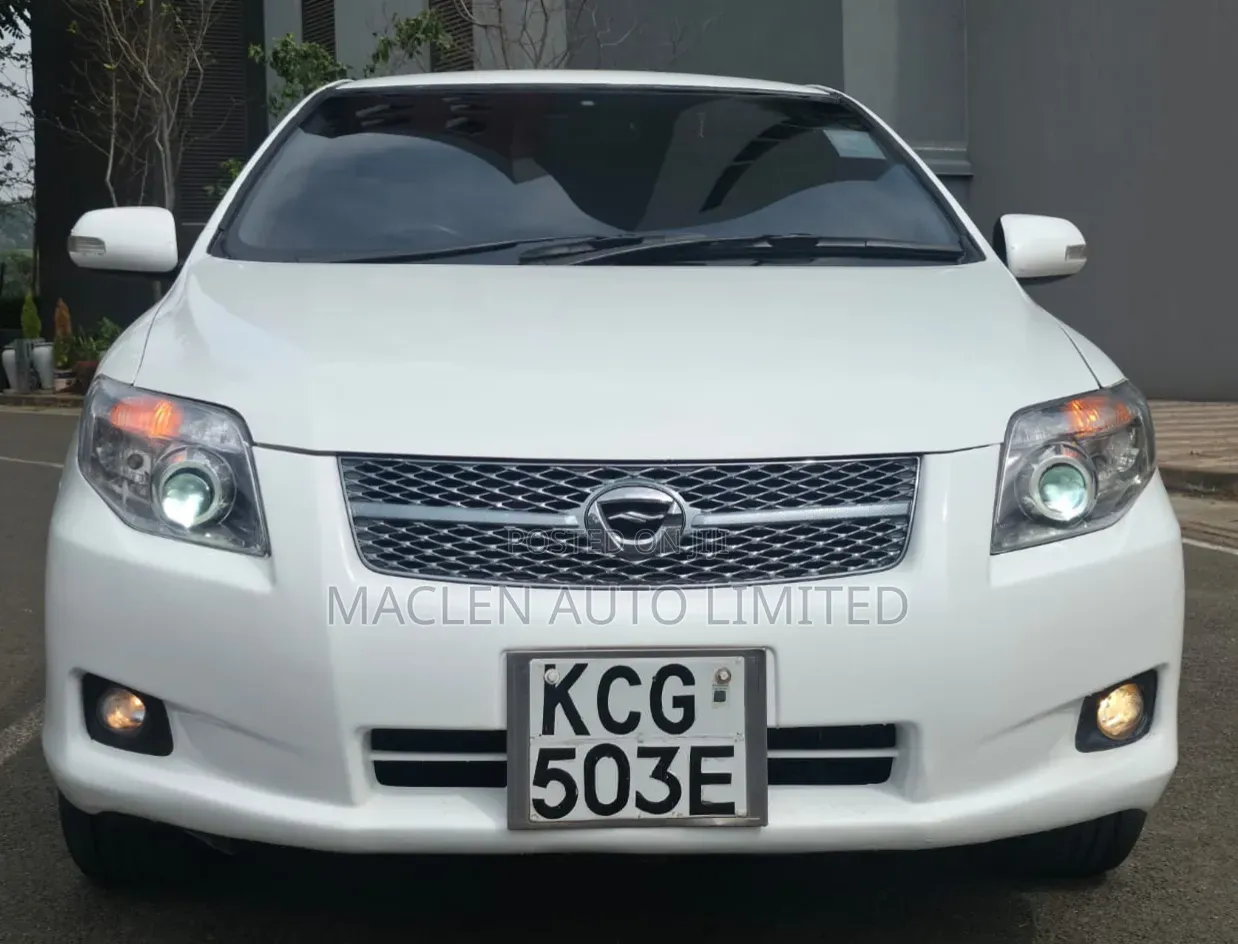 Toyota Corolla Fielder 2009 White