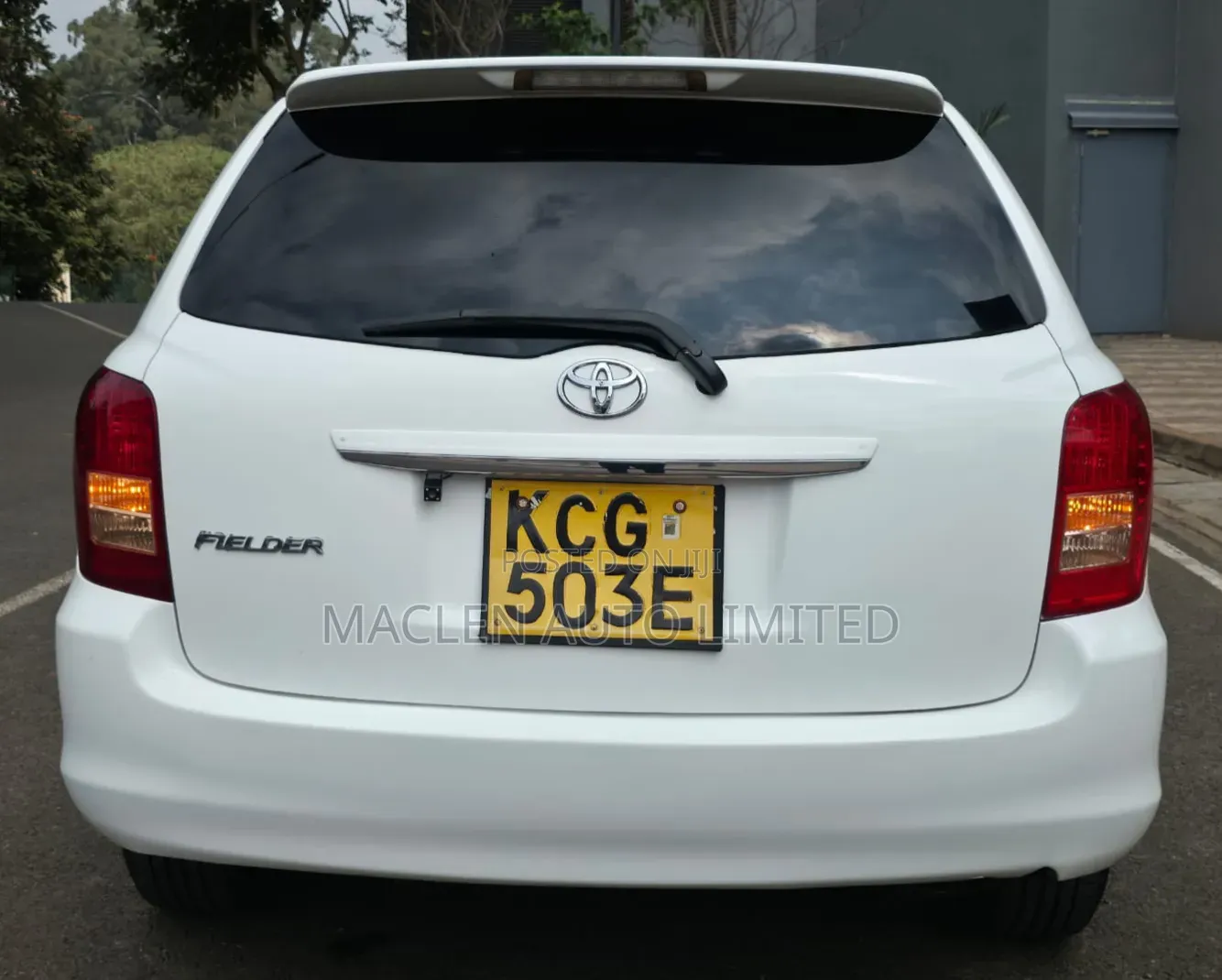 Toyota Corolla Fielder 2009 White