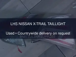 LHS Toyota Crown 2012 Taillight