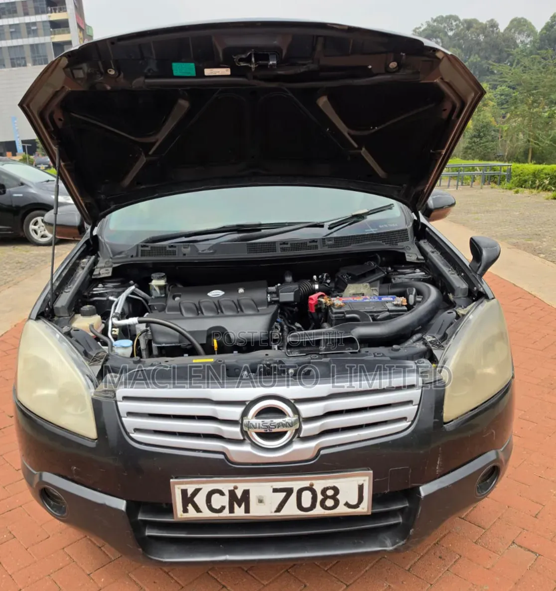 Nissan Dualis 2011 Black