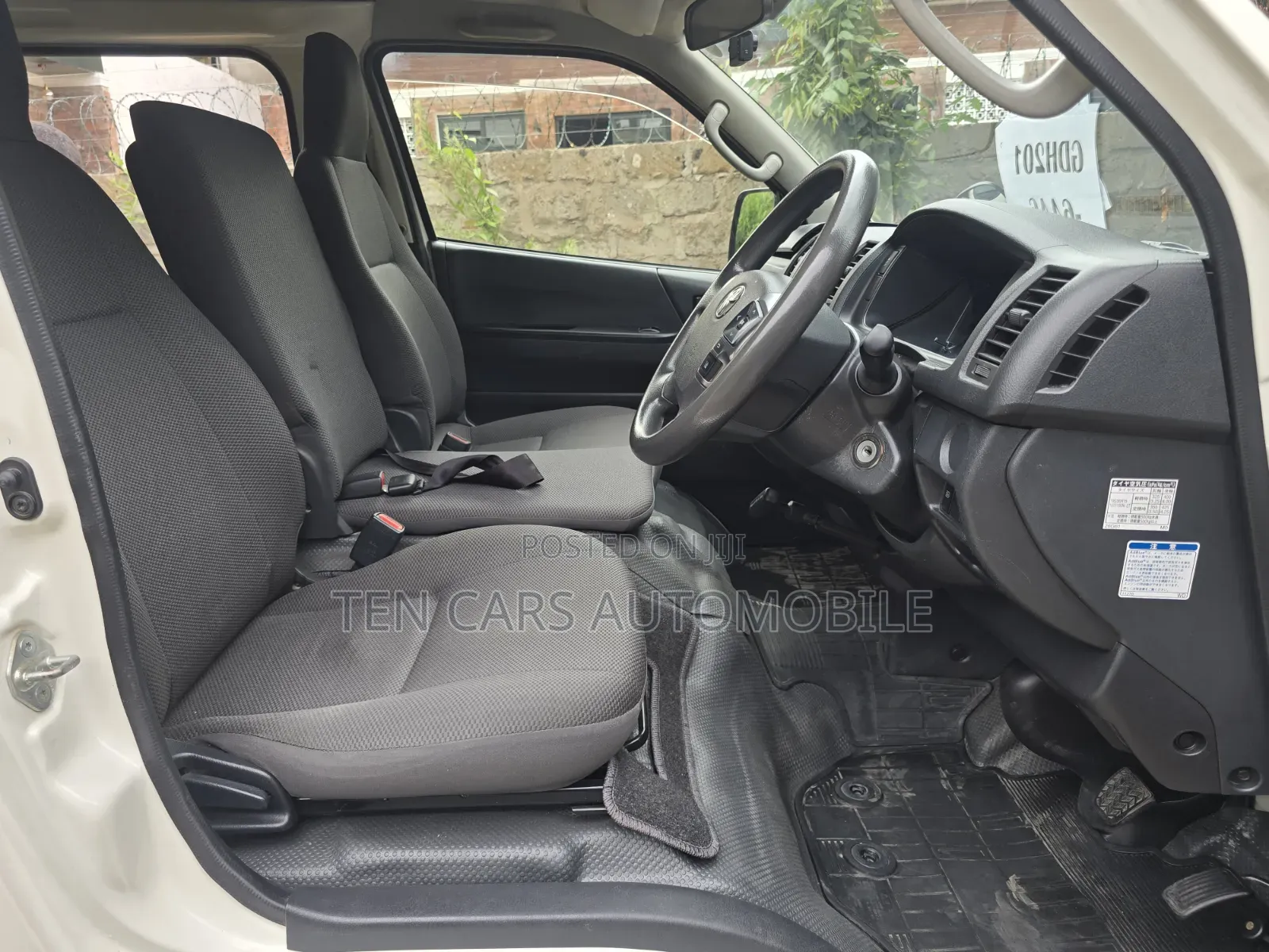 Toyota HiAce 2020 White