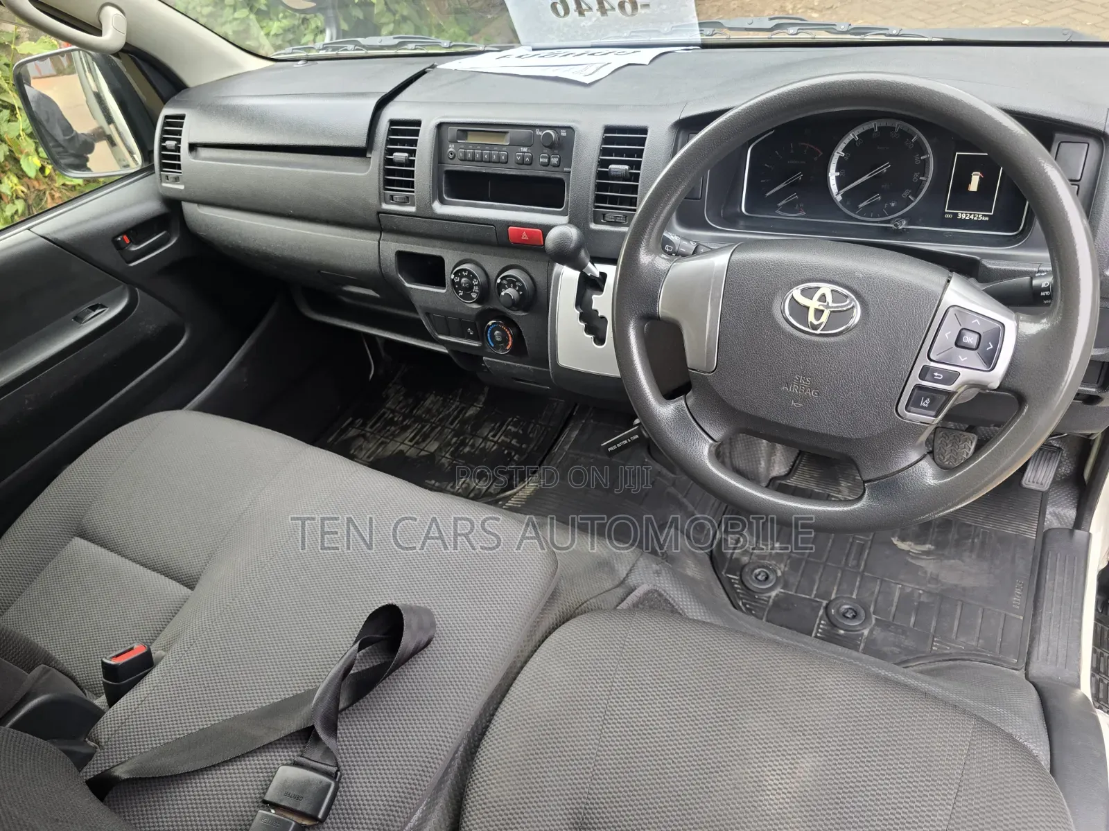 Toyota HiAce 2020 White