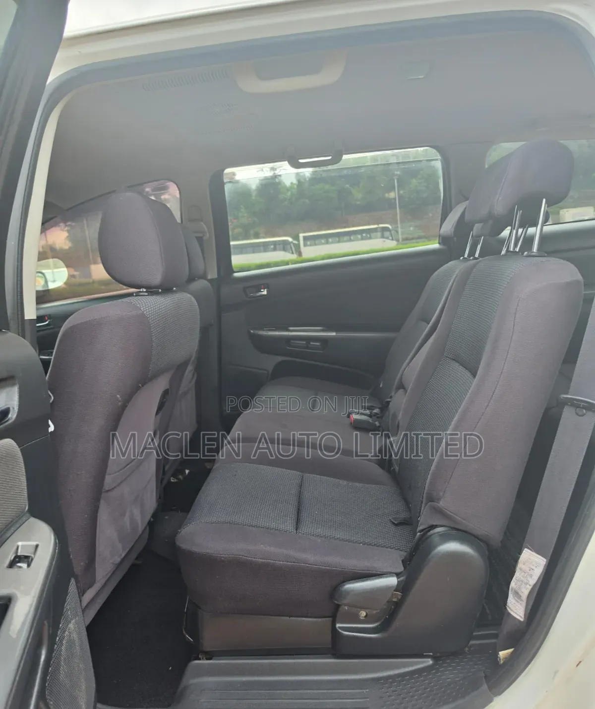 Nissan X-Trail 2012 Black