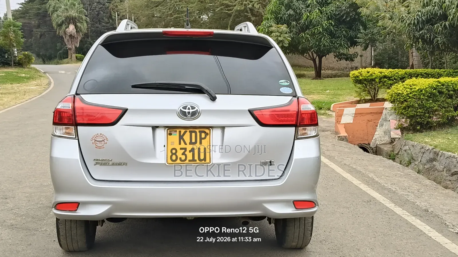 Toyota Corolla Fielder 2017 Silver