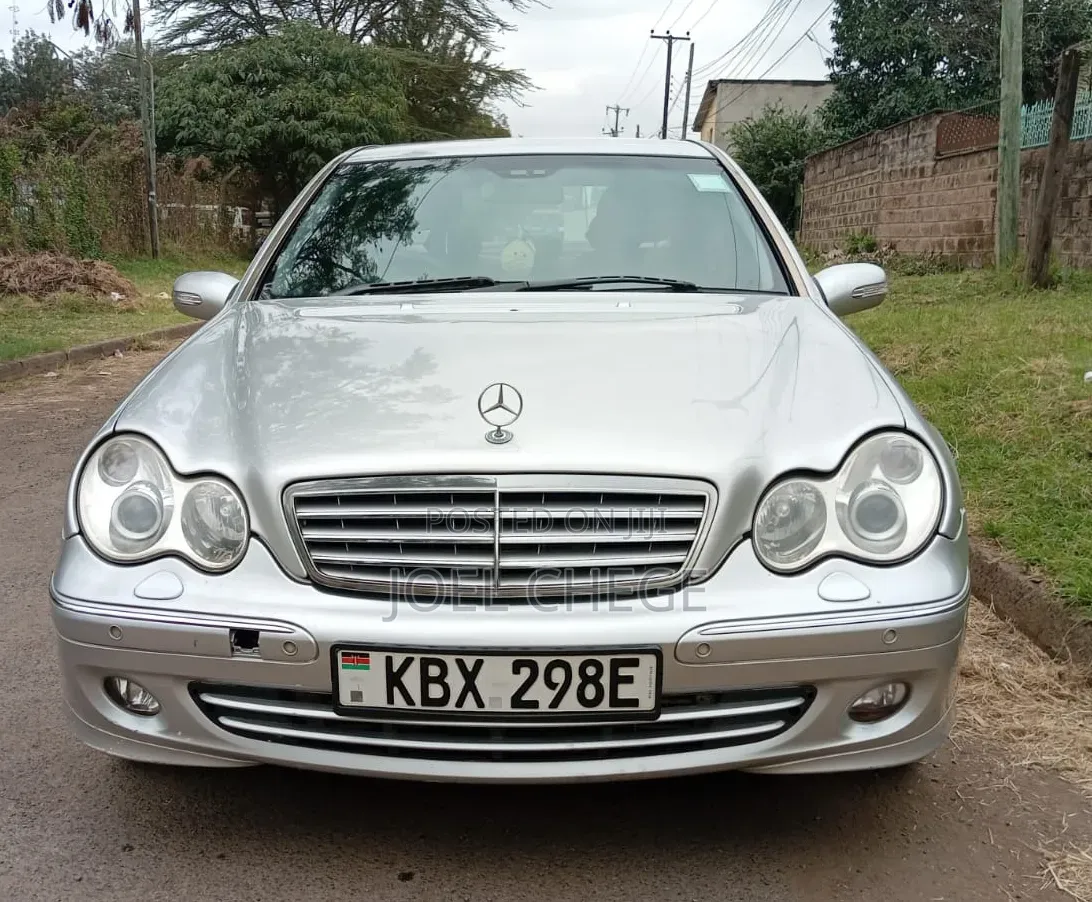 Mercedes-Benz C180 2007 Silver