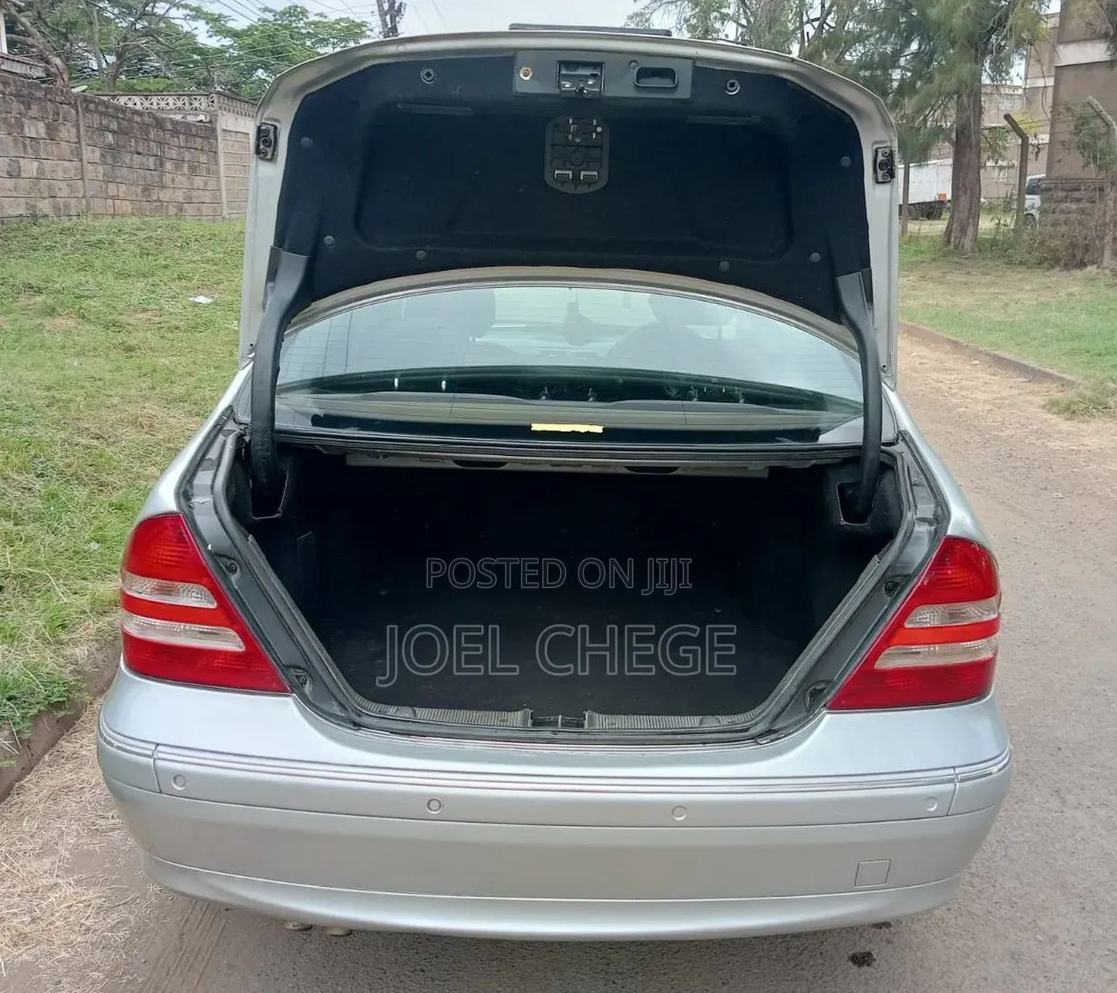 Mercedes-Benz C180 2007 Silver