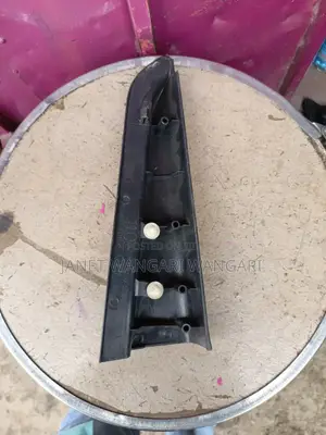 Inner Finisher Cover Ractis Old Model