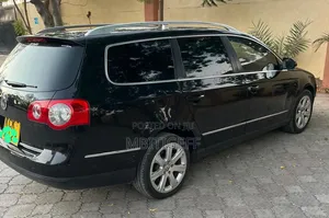 Volkswagen Passat 2009 Black