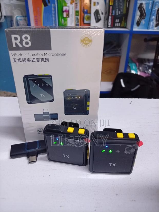 Type C Wireless Microphone With Monitoring Jack - main view