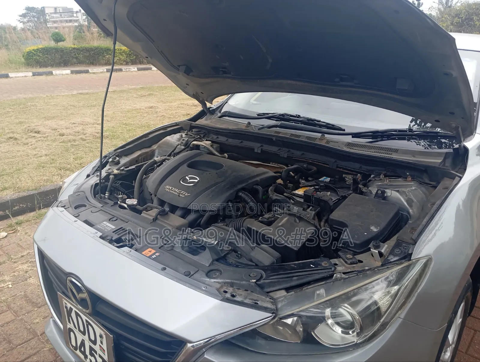 Mazda Axela SV Premium 2014 Beige