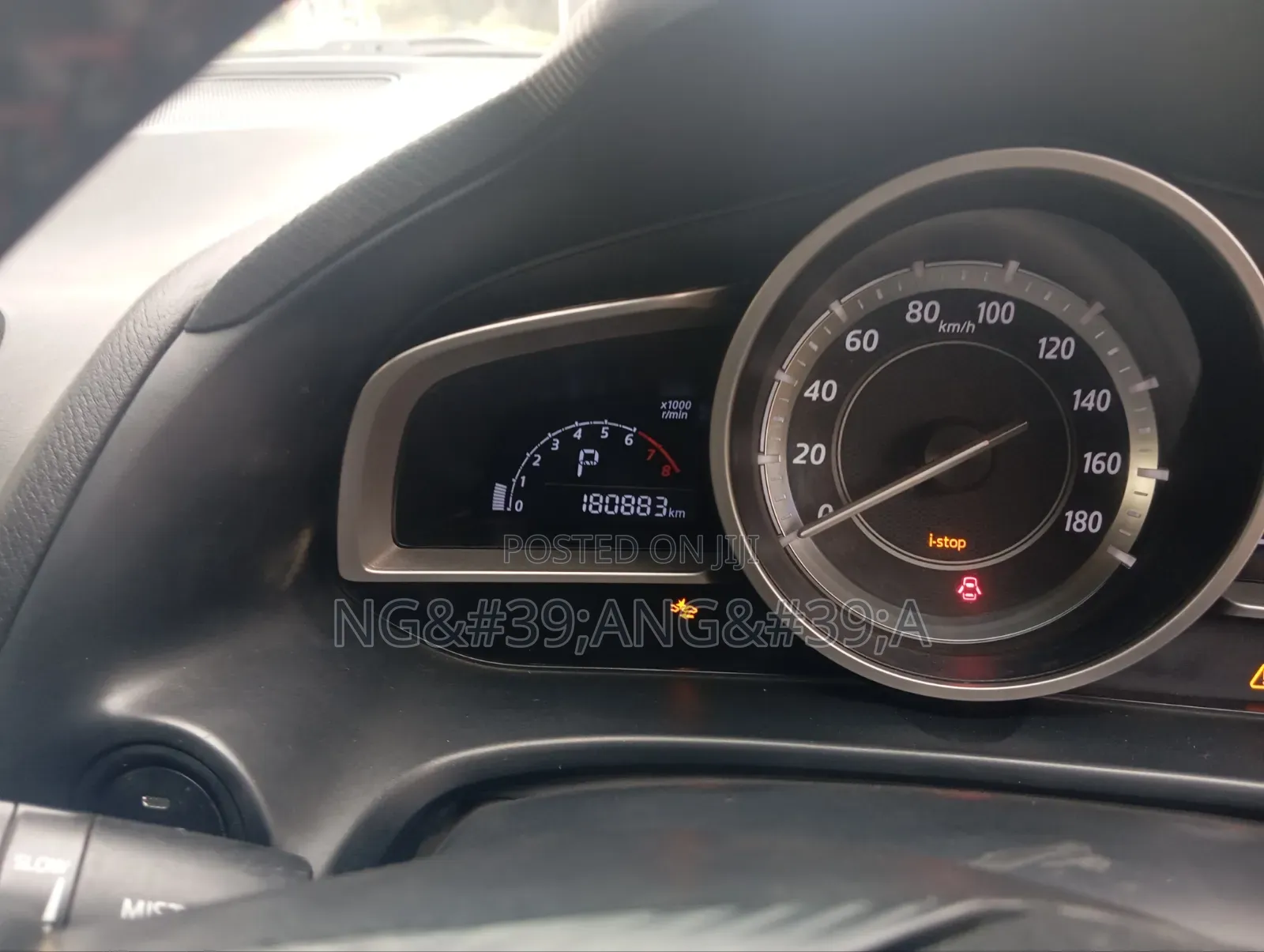 Mazda Axela SV Premium 2014 Beige