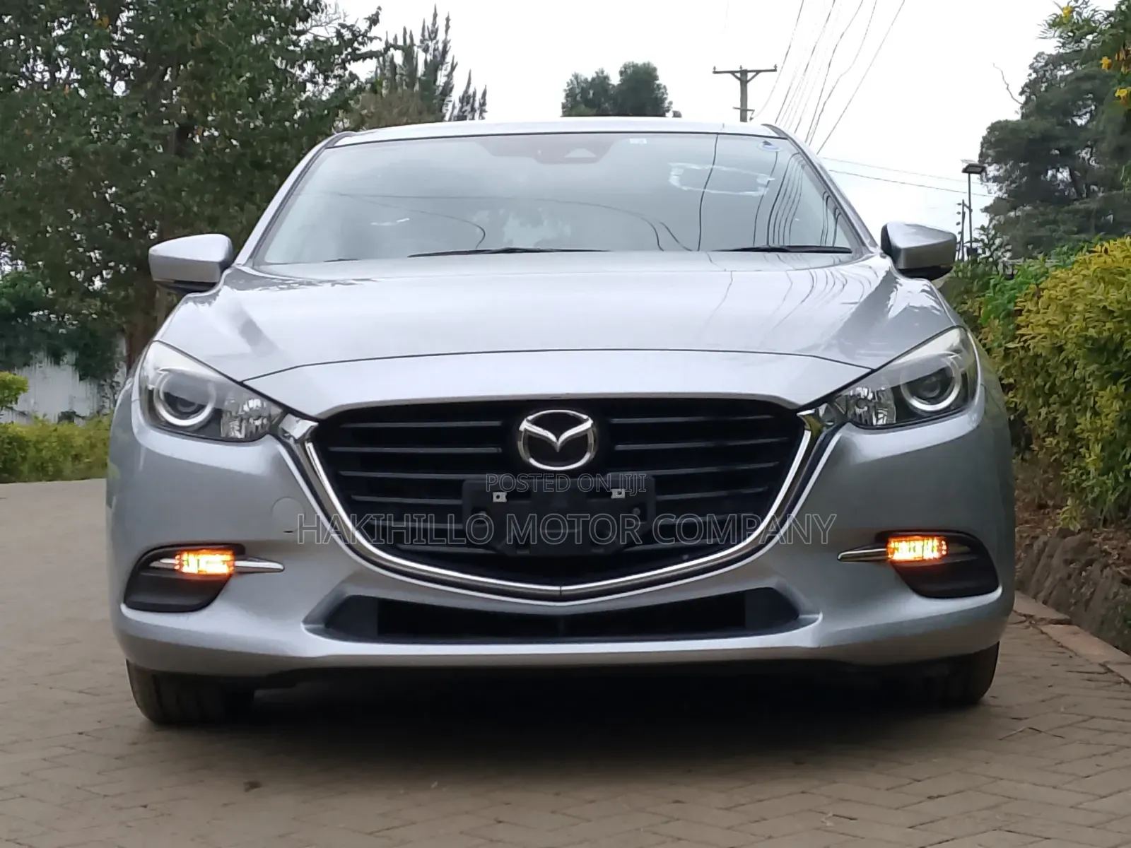 Mazda Axela 2018 Silver