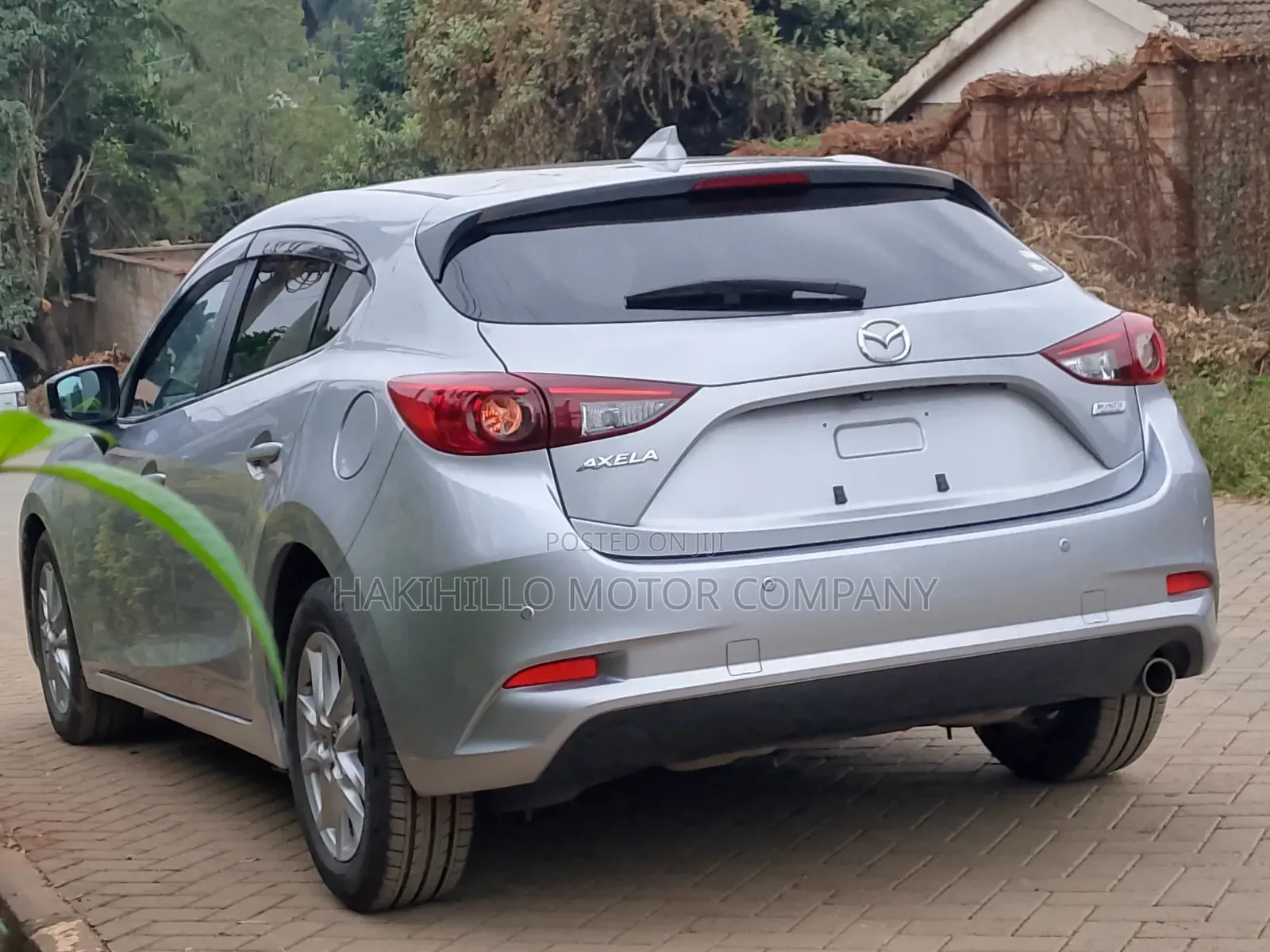 Mazda Axela 2018 Silver