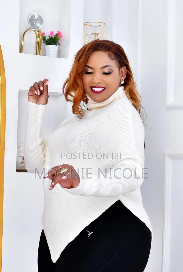 Warm Turtleneck Ponchos - thumbnail 2