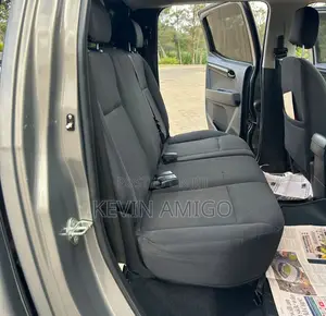 Toyota Hilux 2023 Silver
