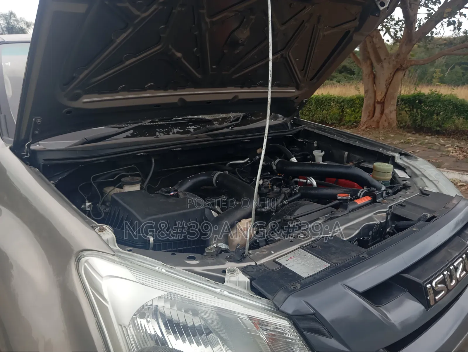 Isuzu D-MAX 2022 Green