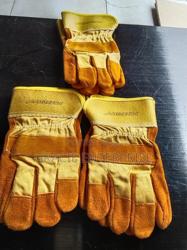 Protective Safety Gloves - main view