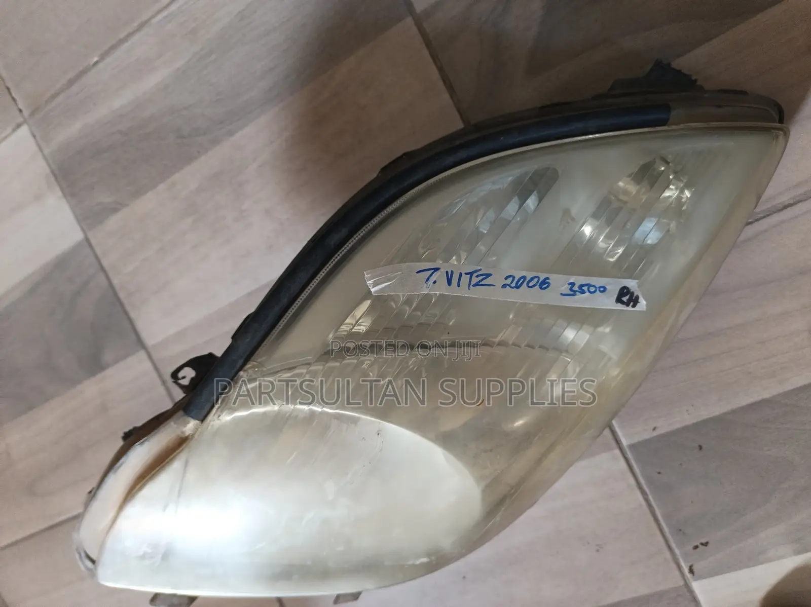 RHS Toyota Vitz 2006 Headlights