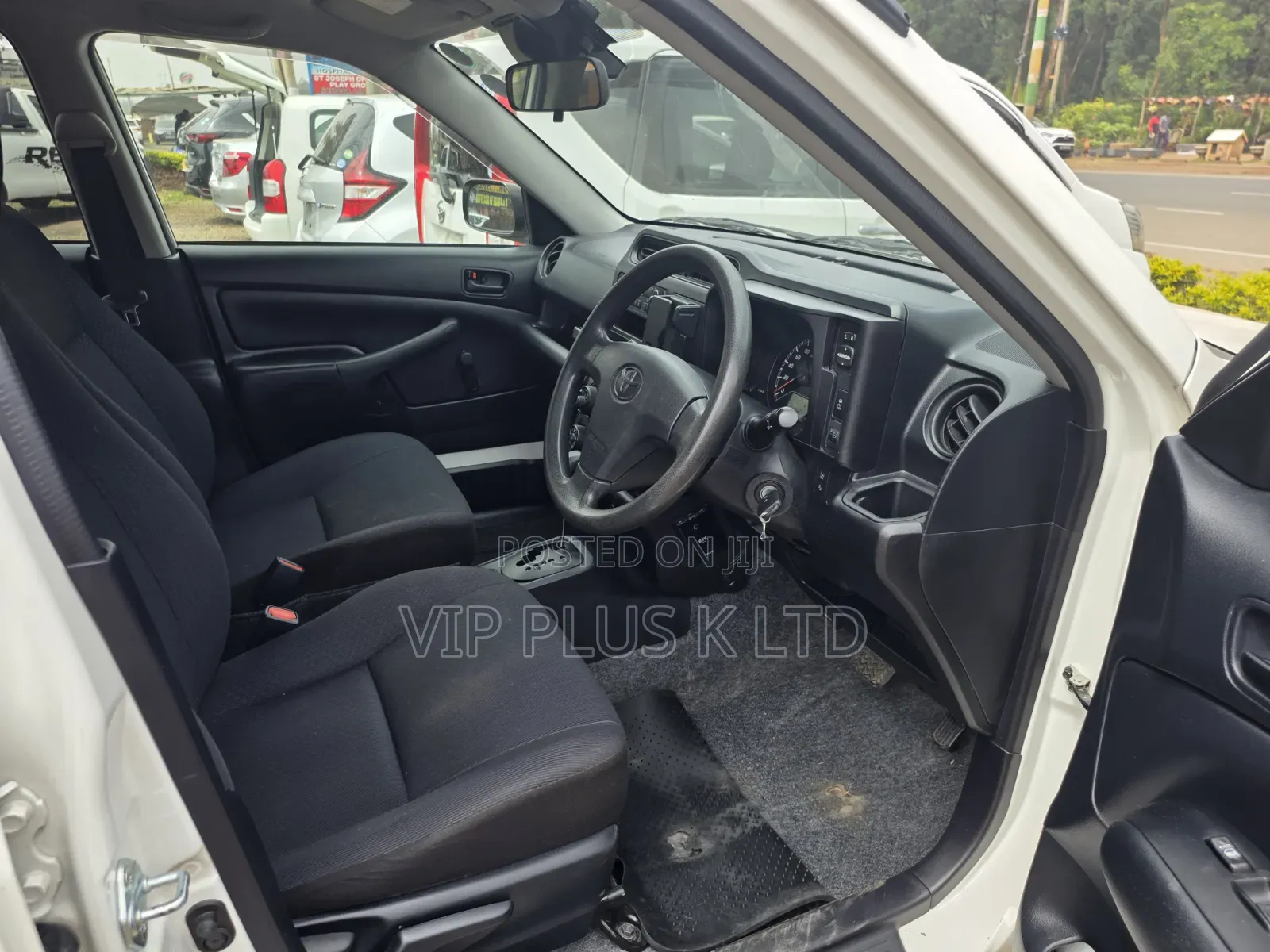 Toyota Probox 1.5 DX 2WD 2019 White